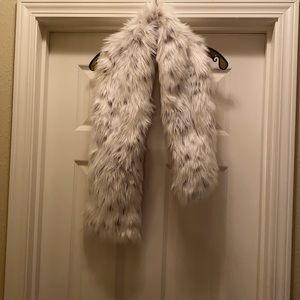 Chico’s Neutral Cream Spotted Wrap New